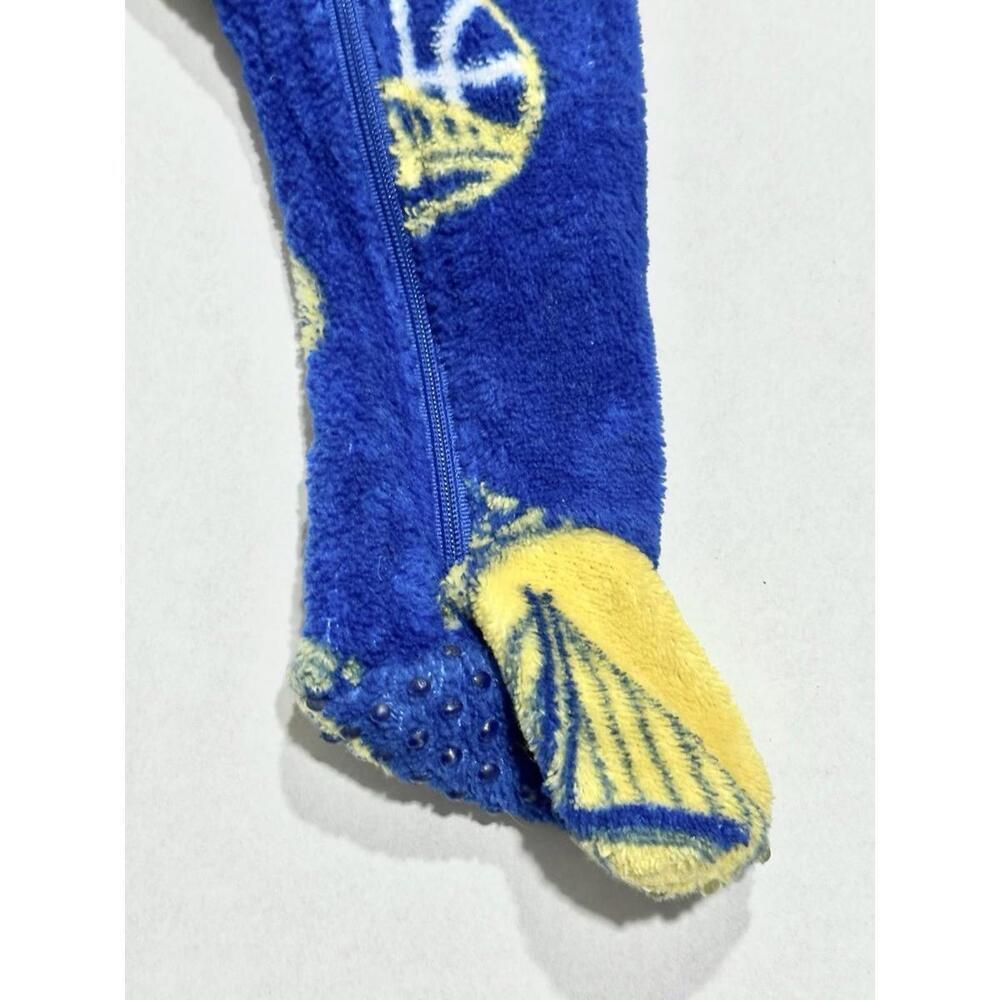 UNK Toddler Sleeper Golden State Warriors Blue and Yellow Basketball Pajamas 12M - Picture 6 of 9
